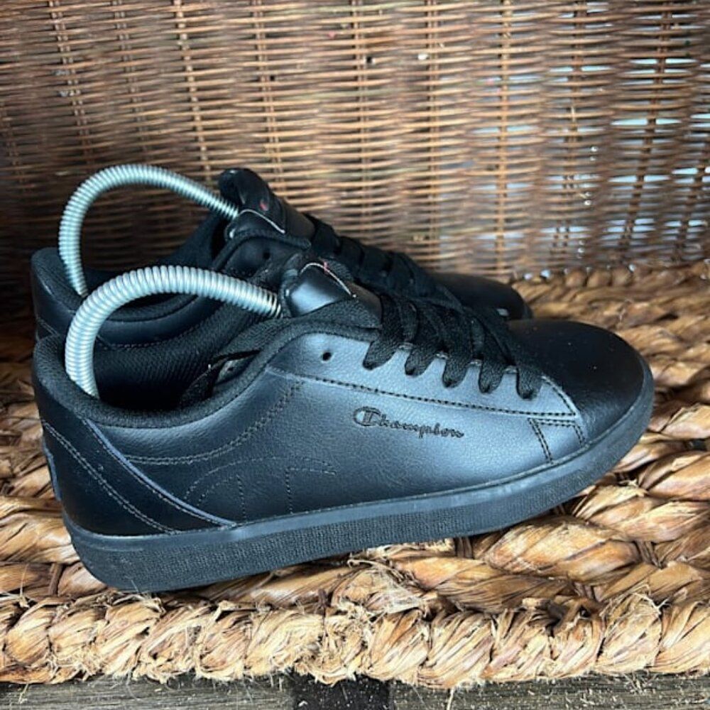 Champion Women's Black Leather Casual Lace Up Sneakers‎ Size 6